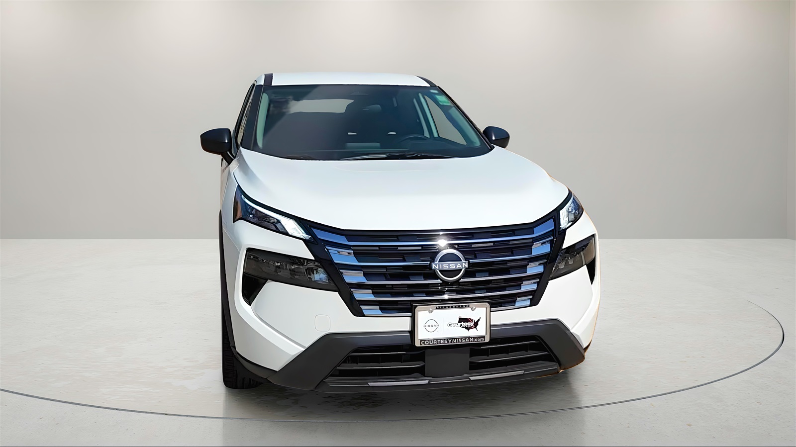 2025 Nissan Rogue S photo 2