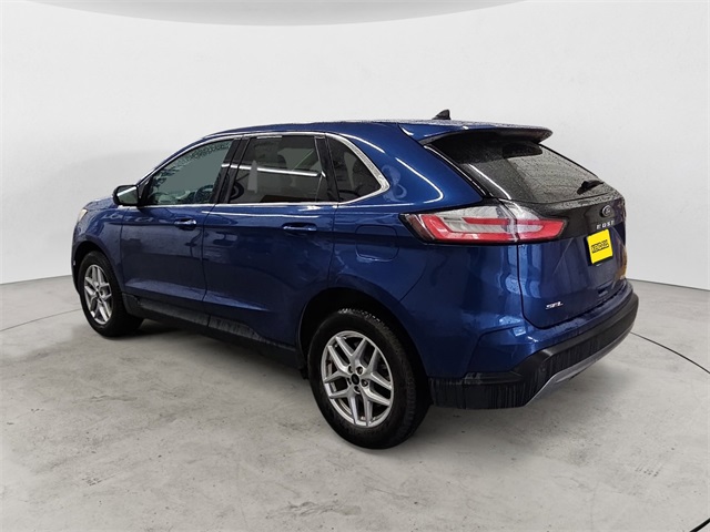 2024 Ford Edge SEL photo 3