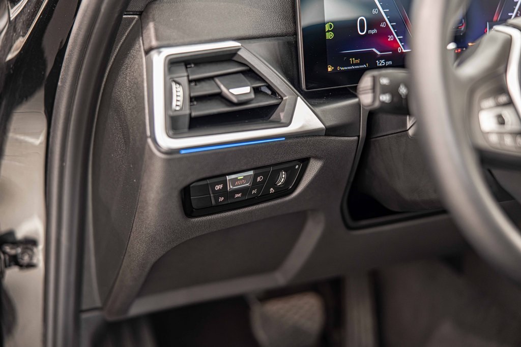 2024 BMW 330I - Image 21