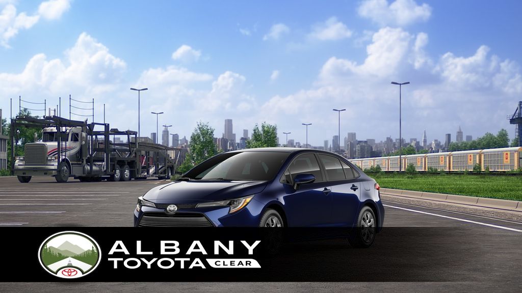 2026 Toyota Corolla LE's photo