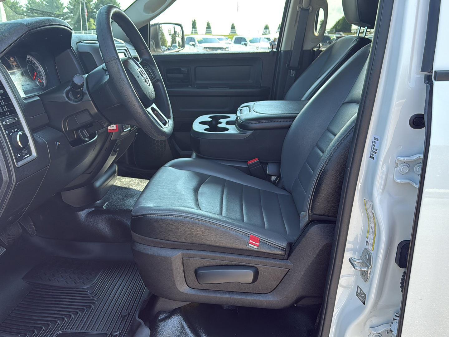 2022 Ram 1500 Classic Tradesman photo 8