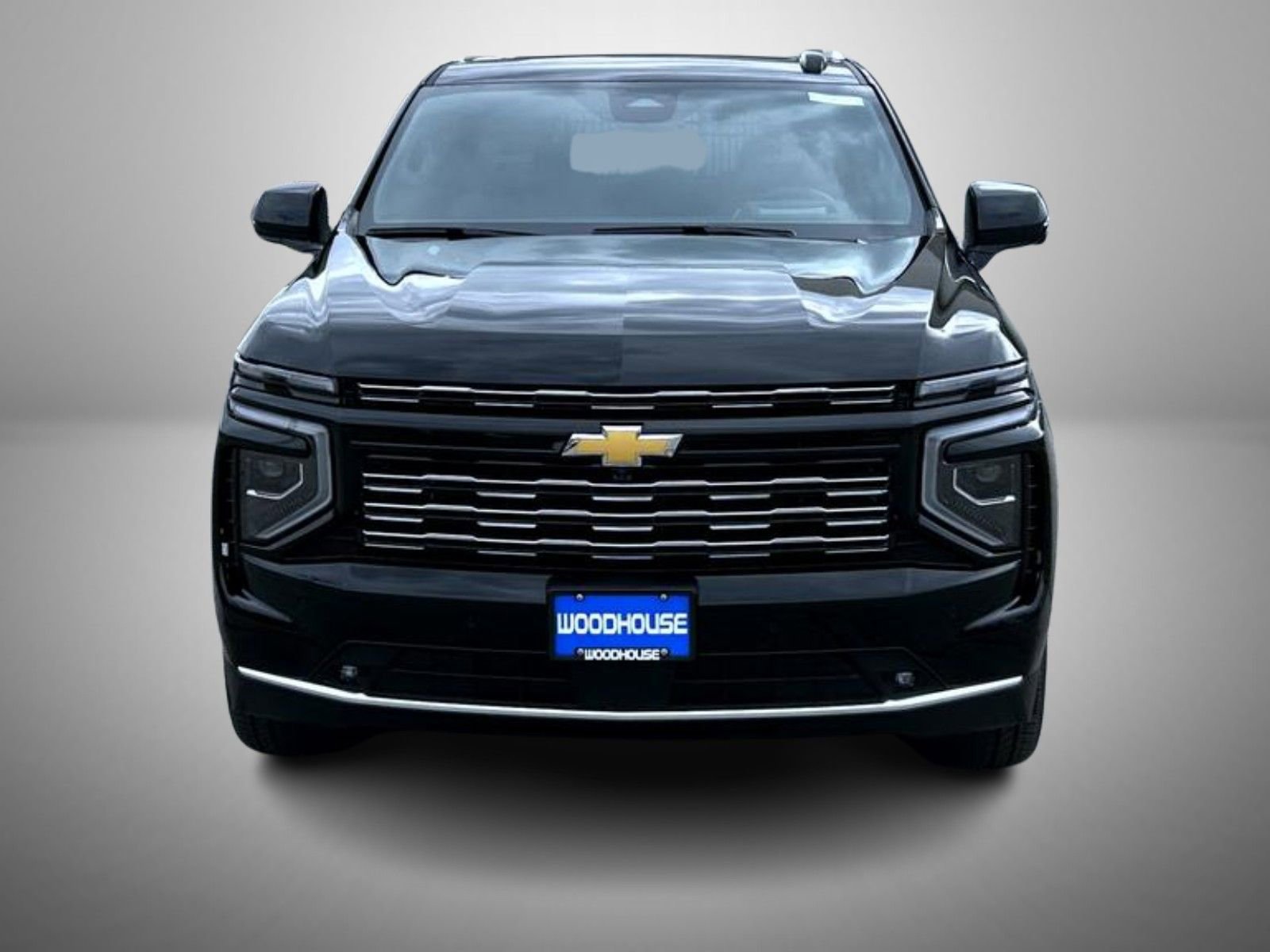 2025 Chevrolet Tahoe High Country photo 2