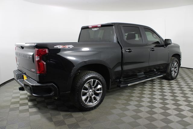 2022 Chevrolet Silverado 1500 RST photo 2
