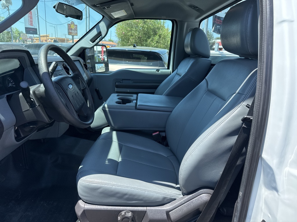 2016 Ford F-250 photo 9