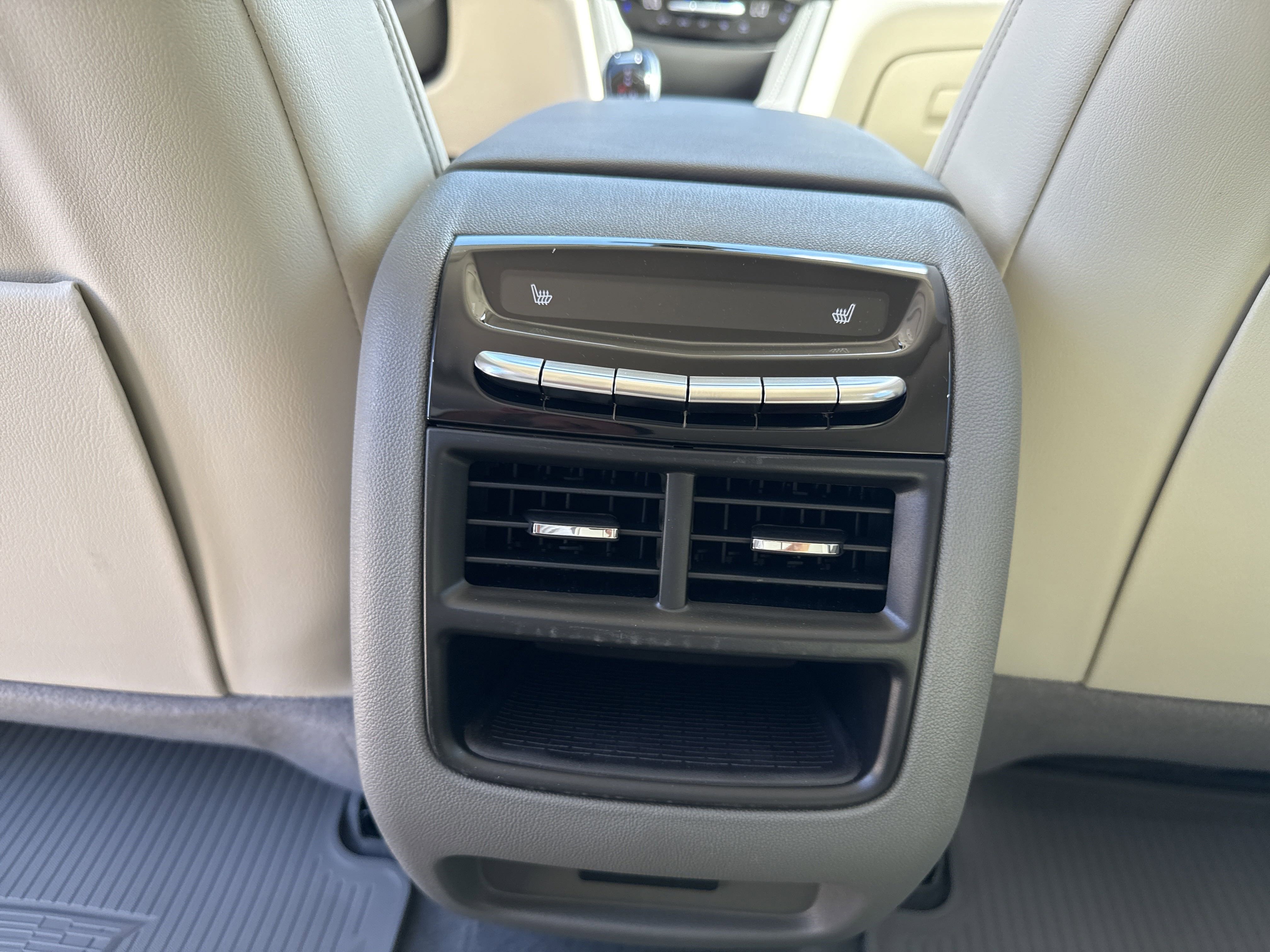 2025 Cadillac XT5 Premium Luxury photo 11