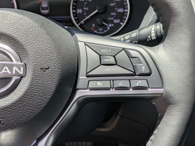 2025 Nissan Sentra SV photo 16