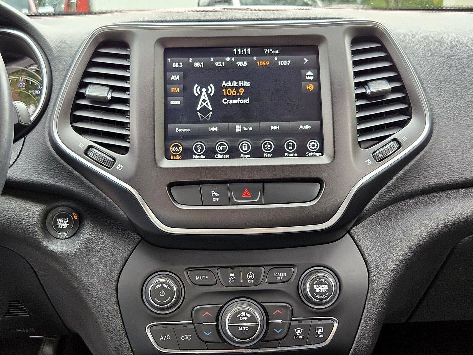 2019 Jeep Cherokee Trailhawk photo 21