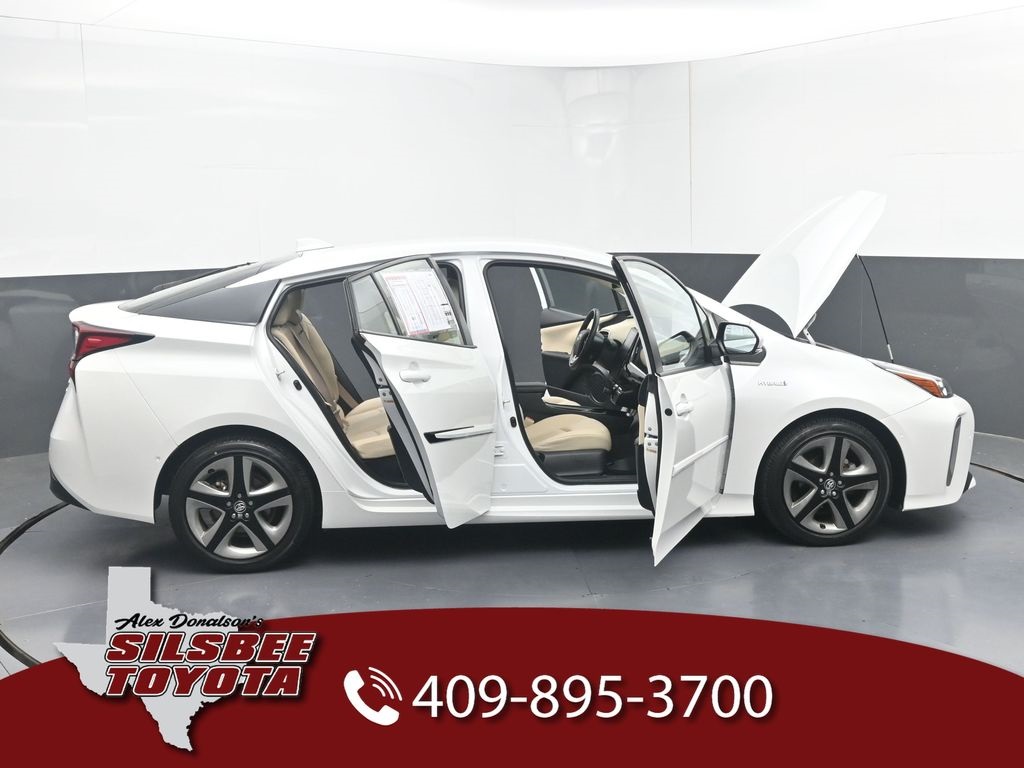2022 Toyota Prius Limited photo 26