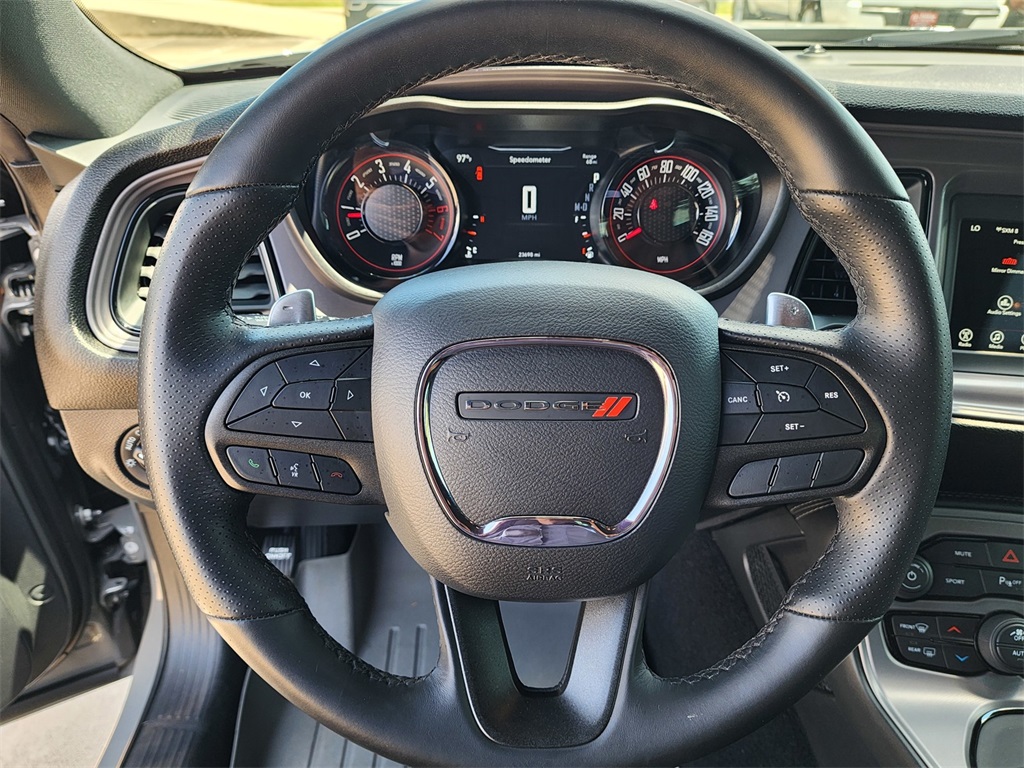2023 Dodge Challenger R/T photo 17