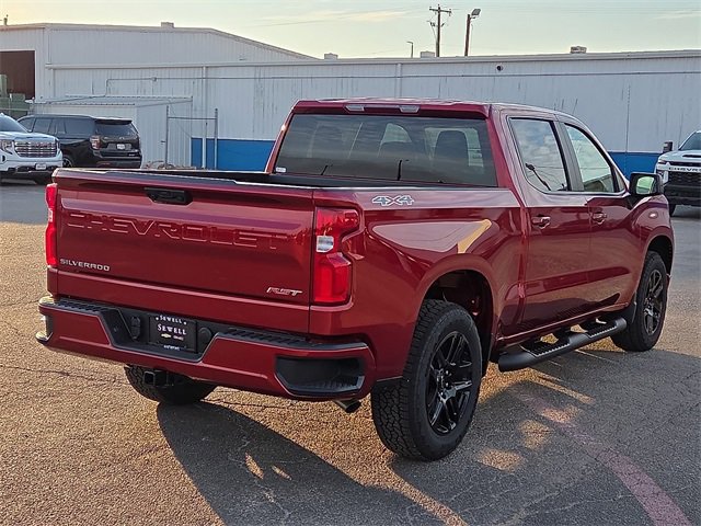 2026 Chevrolet Silverado 1500 RST photo 4