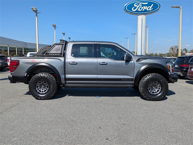 2025 Ford F-150 Raptor photo 3