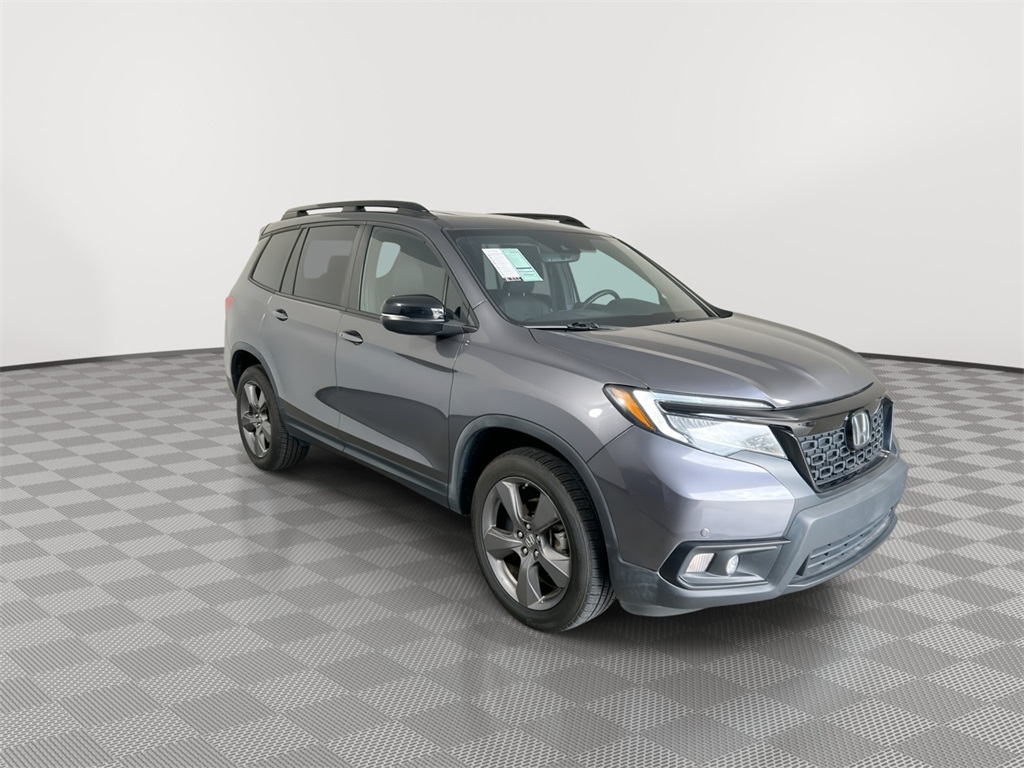 2020 Honda Passport Touring photo 2