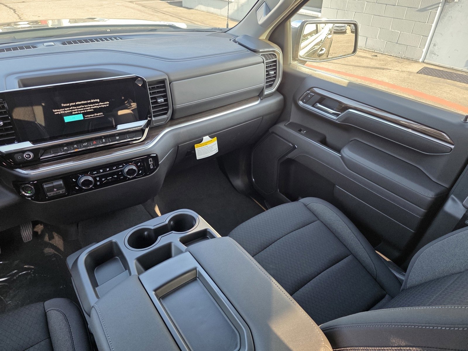 2025 Chevrolet Silverado 1500 LT photo 19