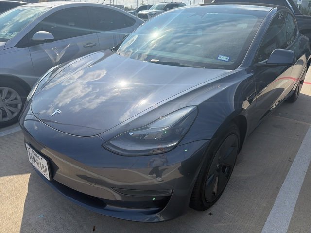 2023 Tesla Model 3 Base's photo