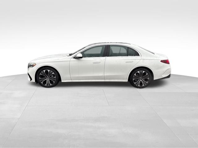2025 Mercedes Benz E 350 4MATIC Sedan photo 2