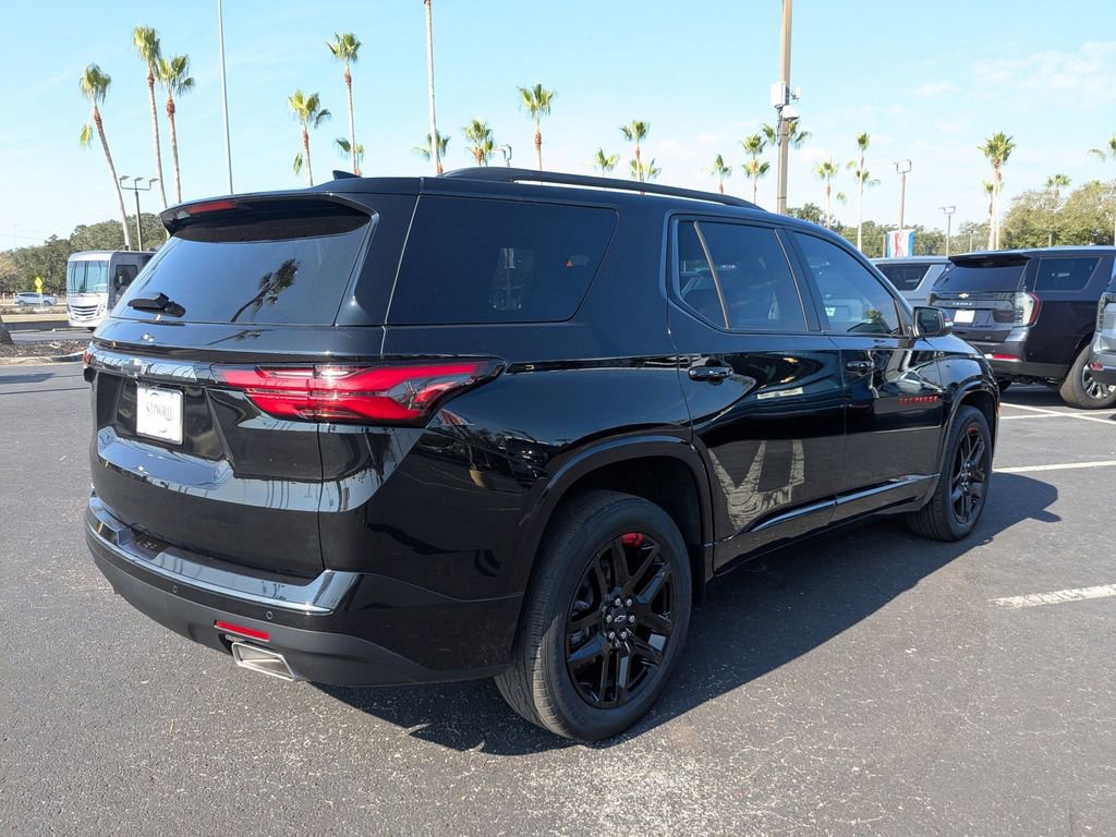 2022 Chevrolet Traverse Premier photo 4