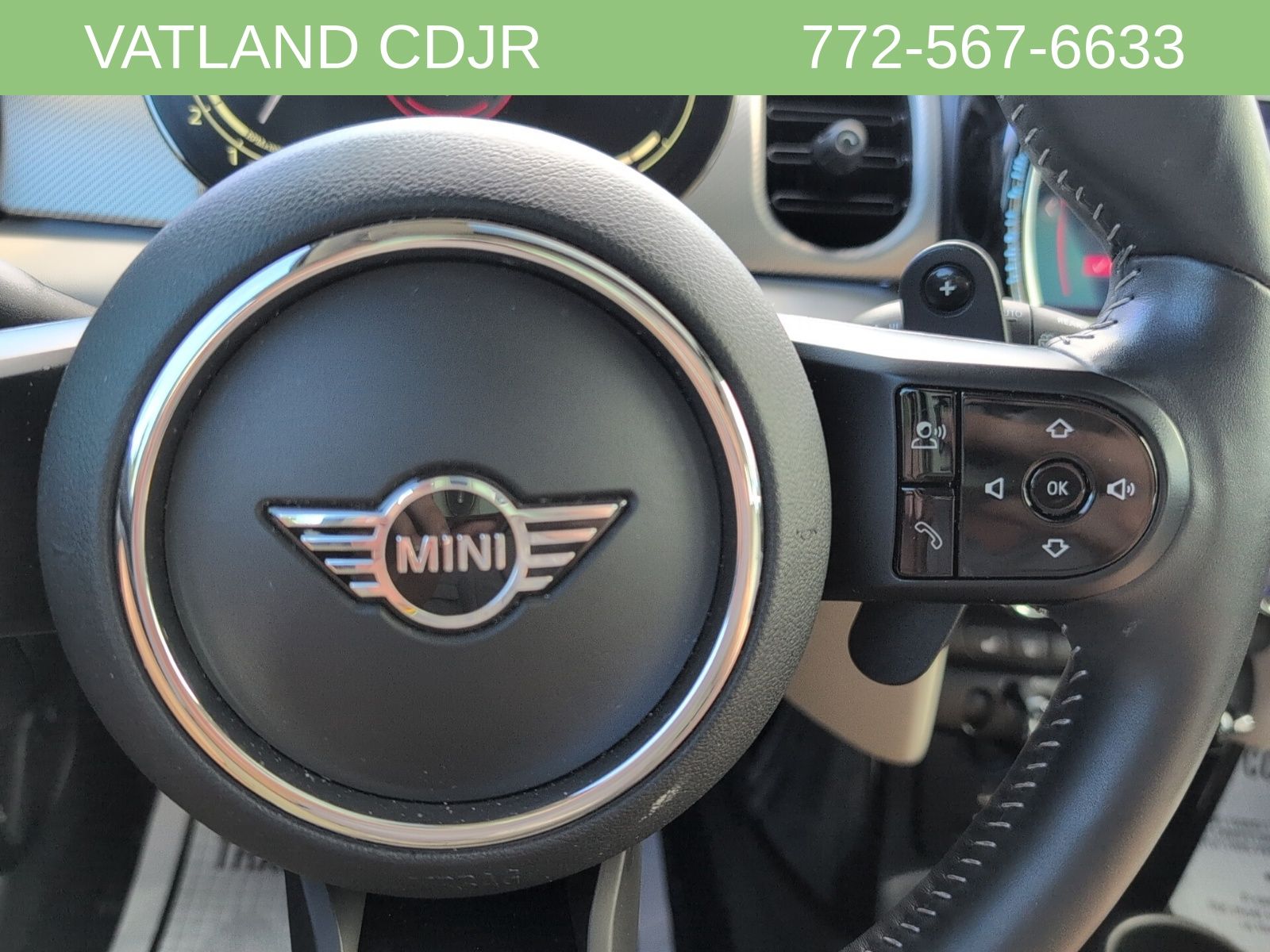 2022 Mini Cooper S Iconic photo 17