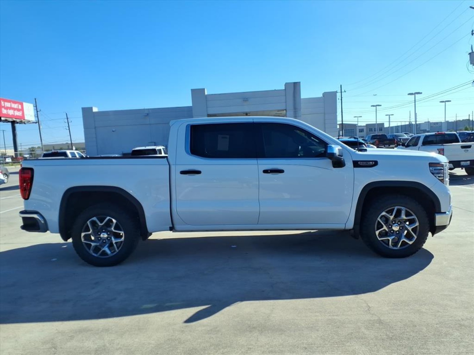 2022 GMC Sierra 1500 SLT Premium Plus Package White at Robbins Nissan