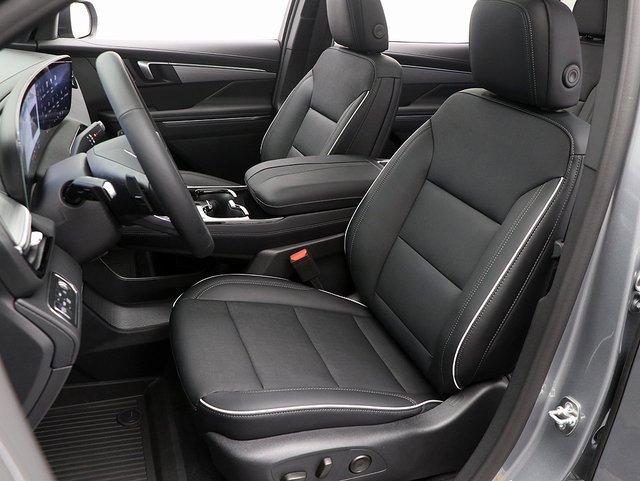 2026 Buick Enclave Preferred photo 9