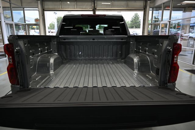 2026 Chevrolet Silverado 1500 Custom photo 7
