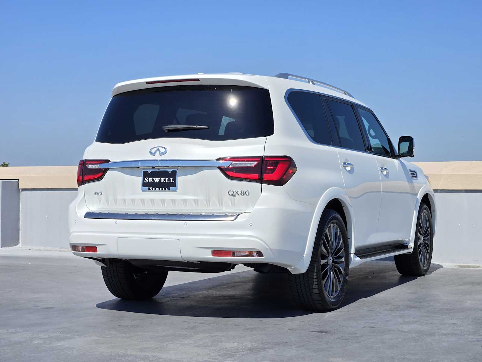 2024 Infiniti QX80 Sensory photo 4
