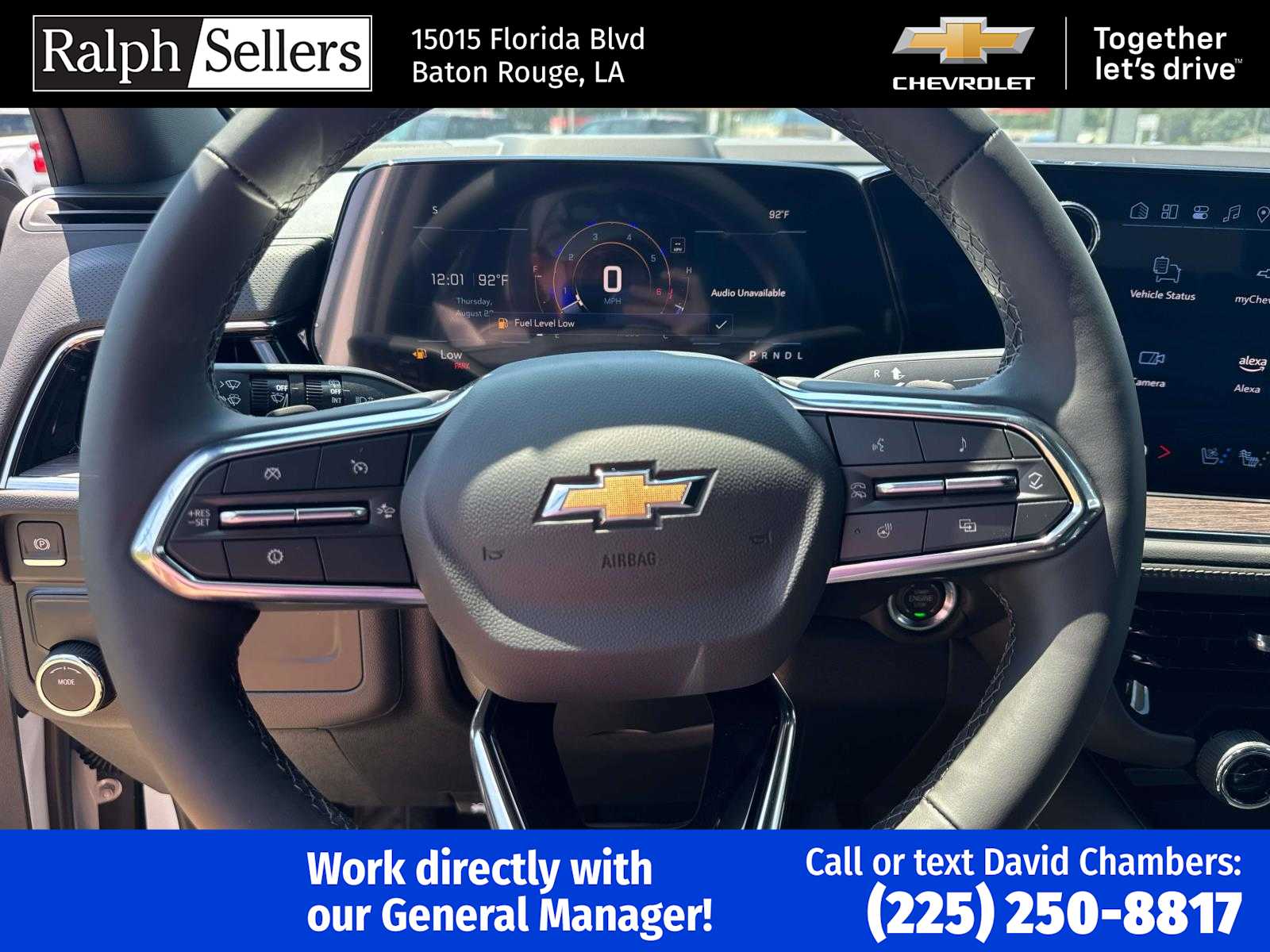 2025 Chevrolet Suburban Premier photo 15