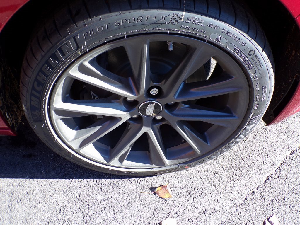 2026 Cadillac CT5 V photo 4