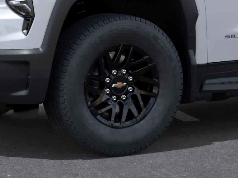 2026 Chevrolet Silverado EV LT photo 9