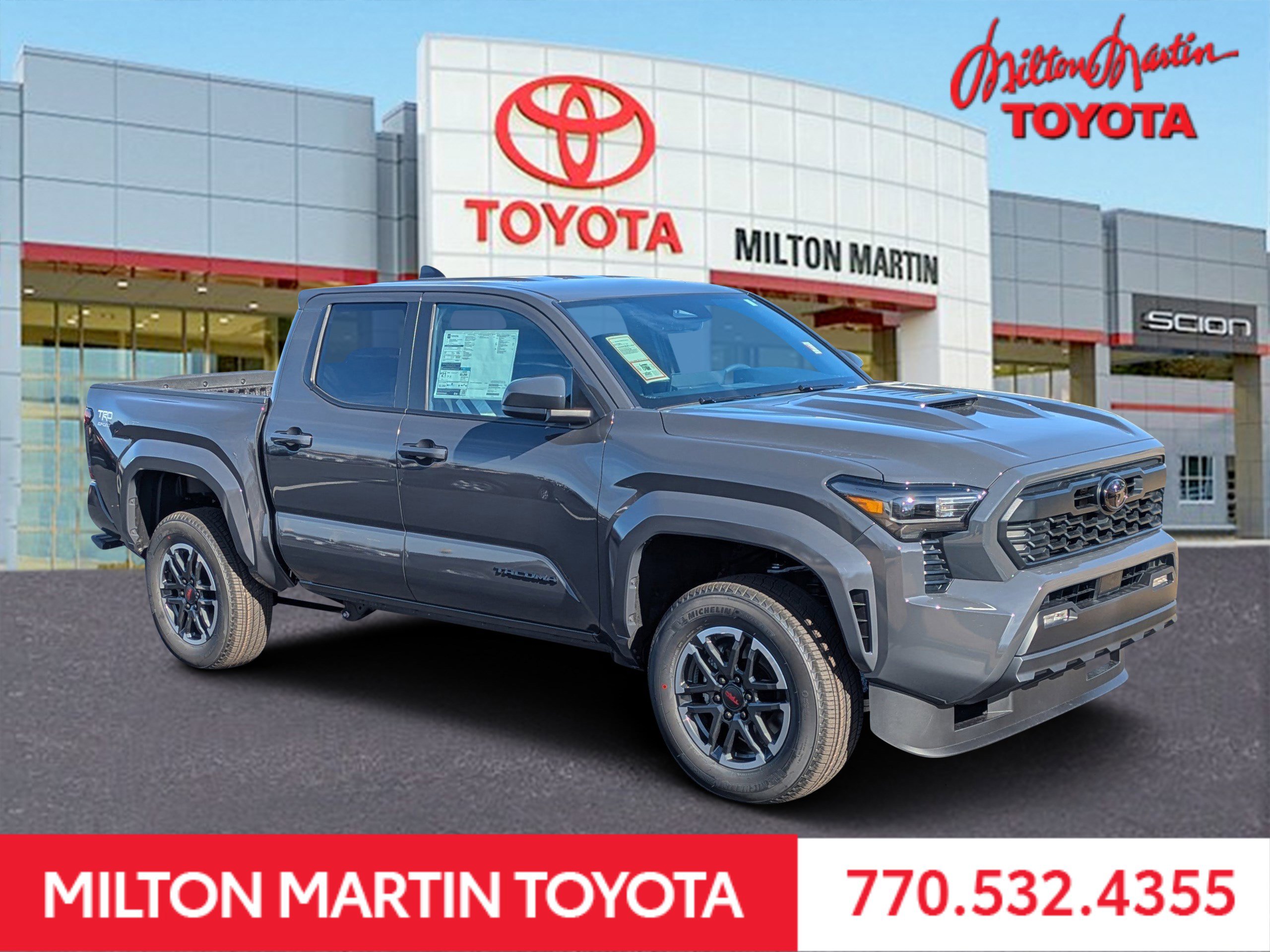 2026 Toyota Tacoma TRD Sport's photo