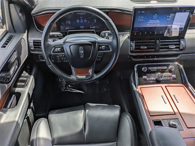 2024 Lincoln Navigator L Premiere photo 11