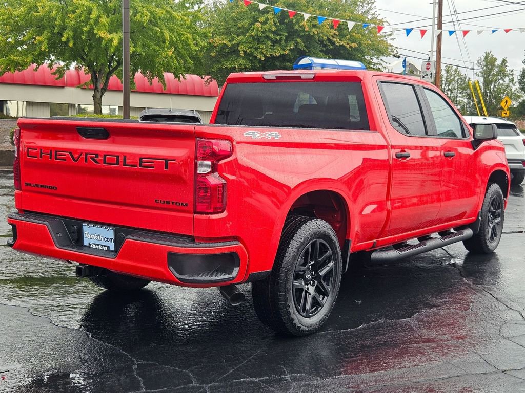 2026 Chevrolet Silverado 1500 Custom photo 4