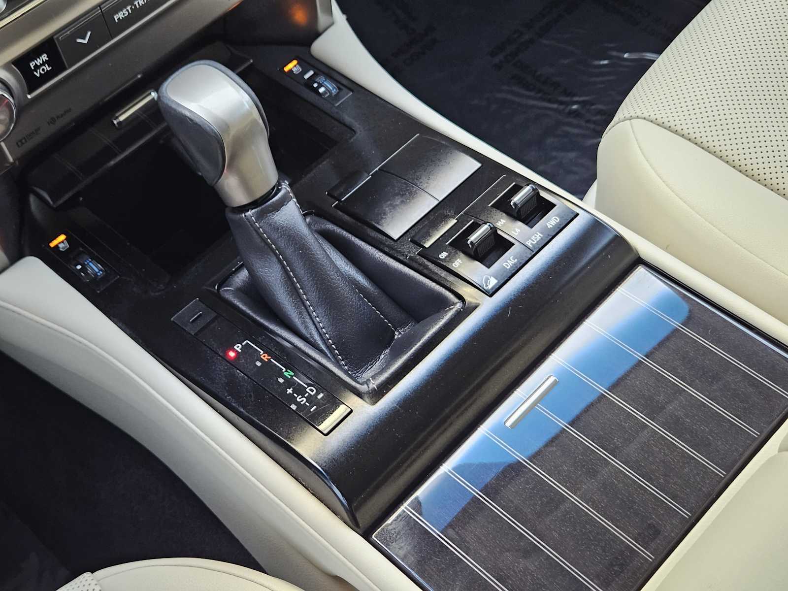 2021 Lexus GX 460 Premium photo 14