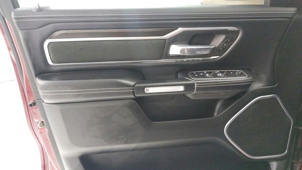 2022 Ram 1500 Laramie photo 22
