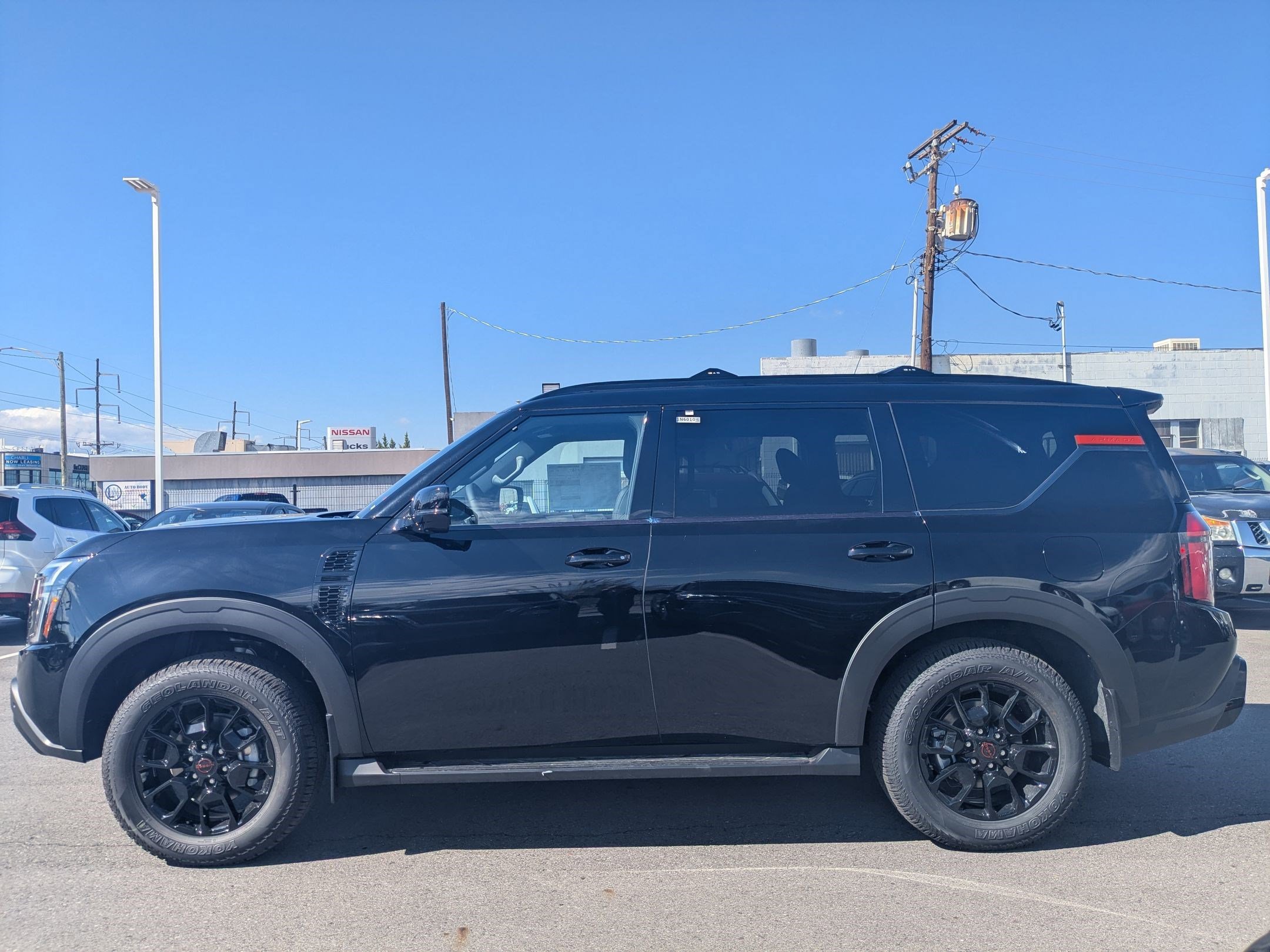 2026 Nissan Armada photo 4