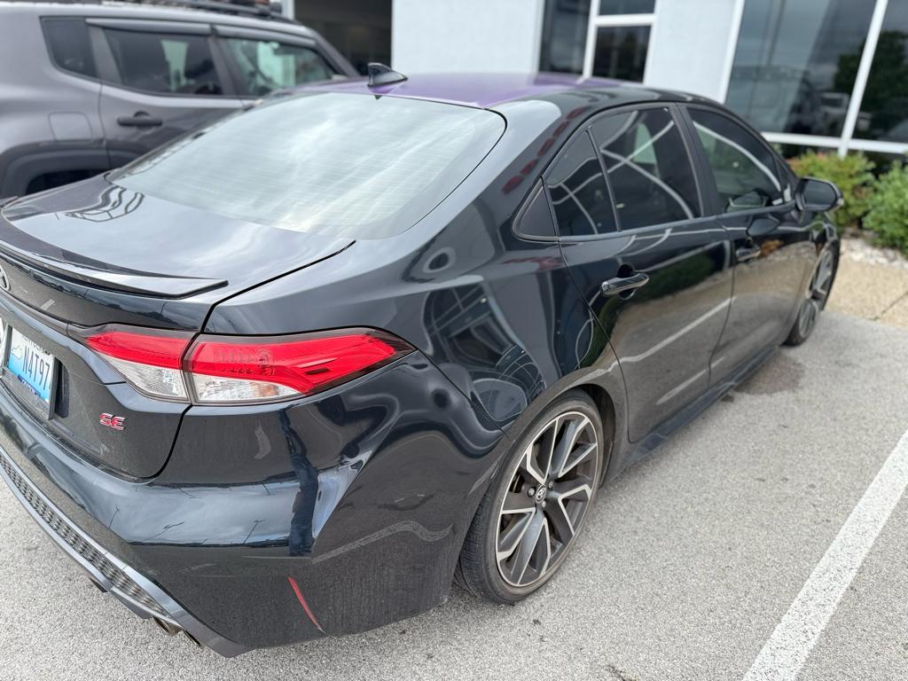 2021 Toyota Corolla SE photo 2