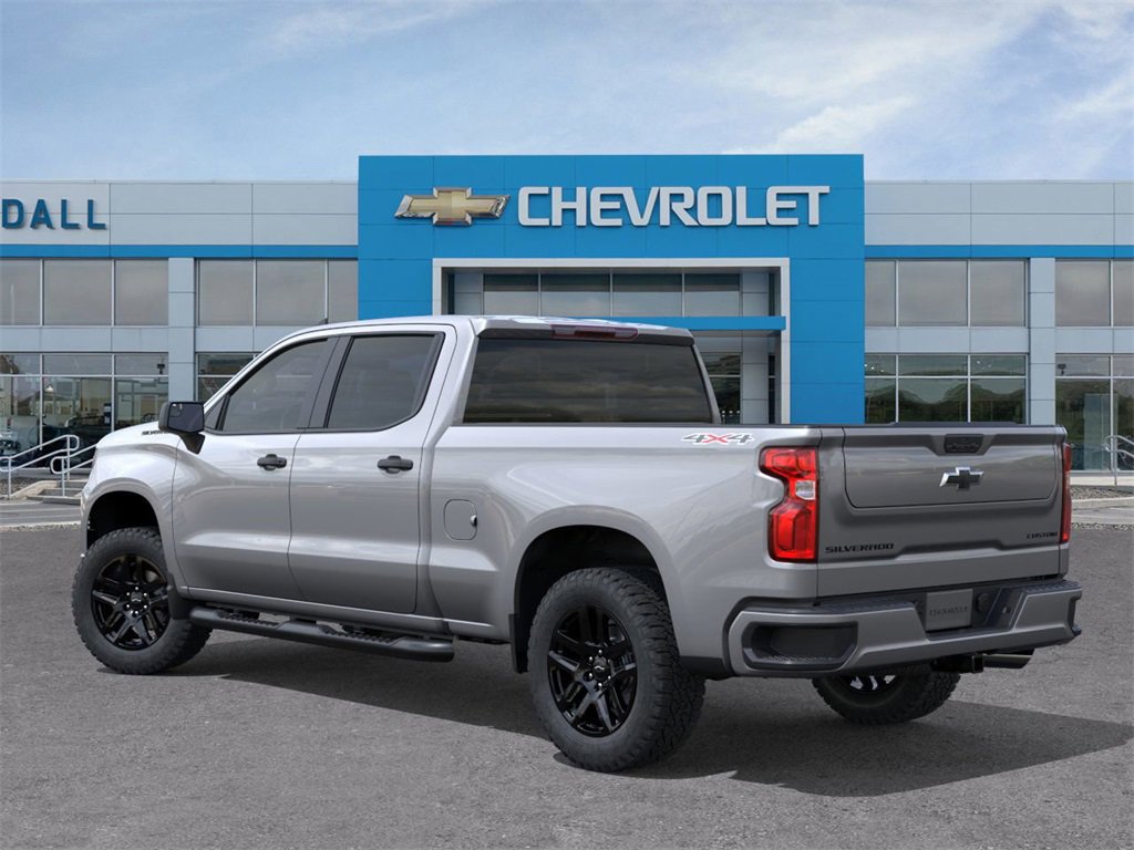 2026 Chevrolet Silverado 1500 Custom photo 2