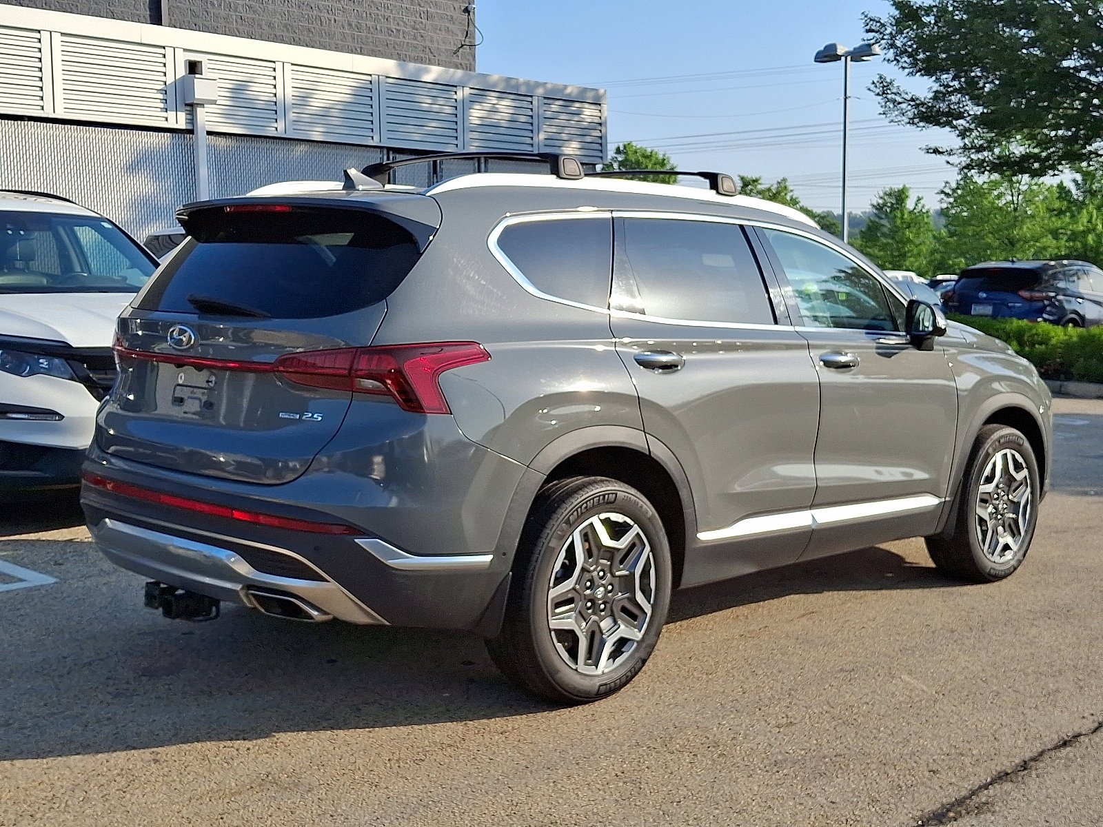 2022 Hyundai Santa Fe Limited photo 2