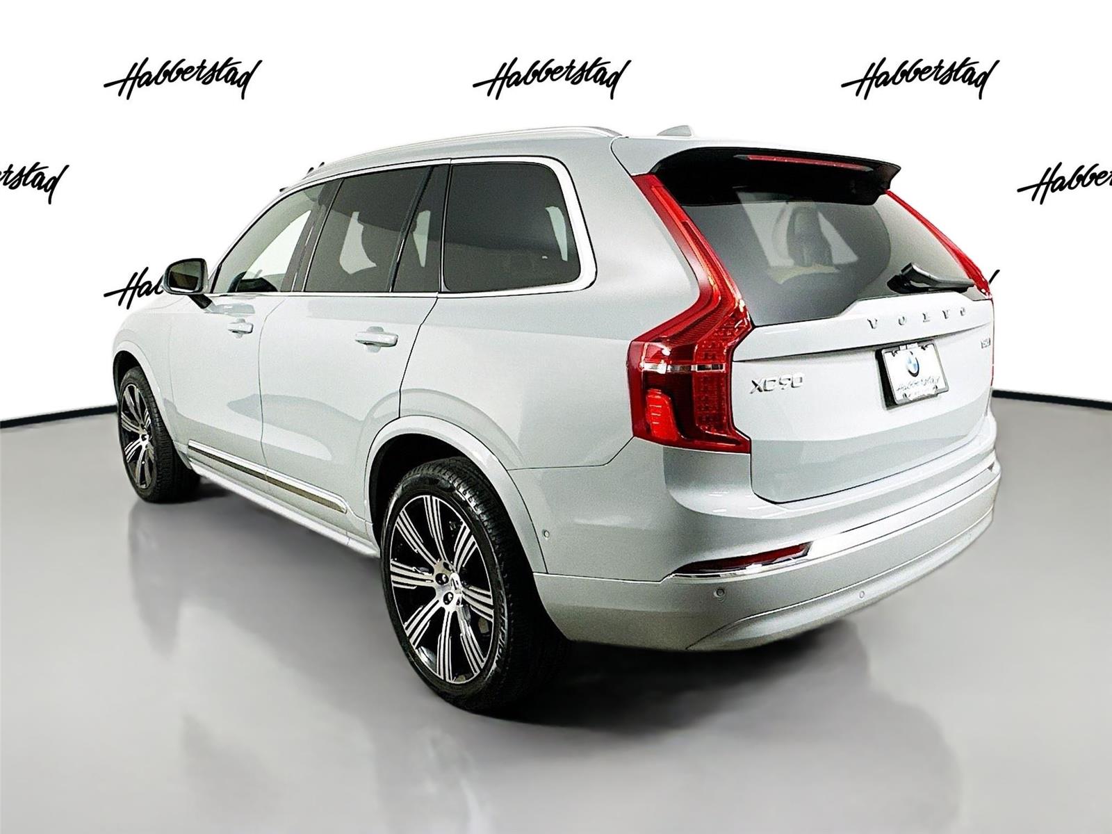 2025 Volvo XC90 photo 7