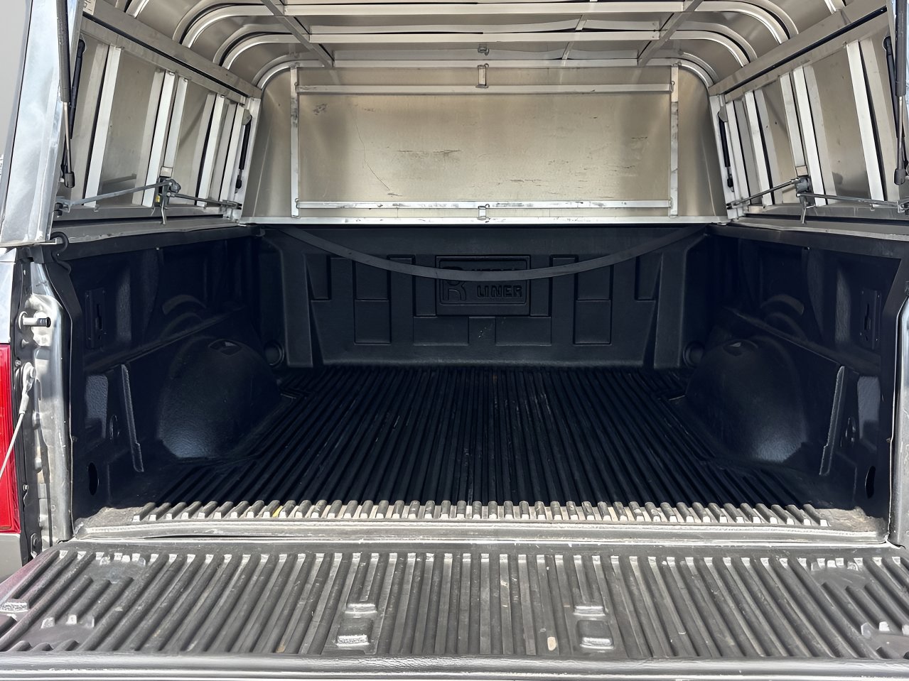 2016 Ford F-150 XLT photo 8