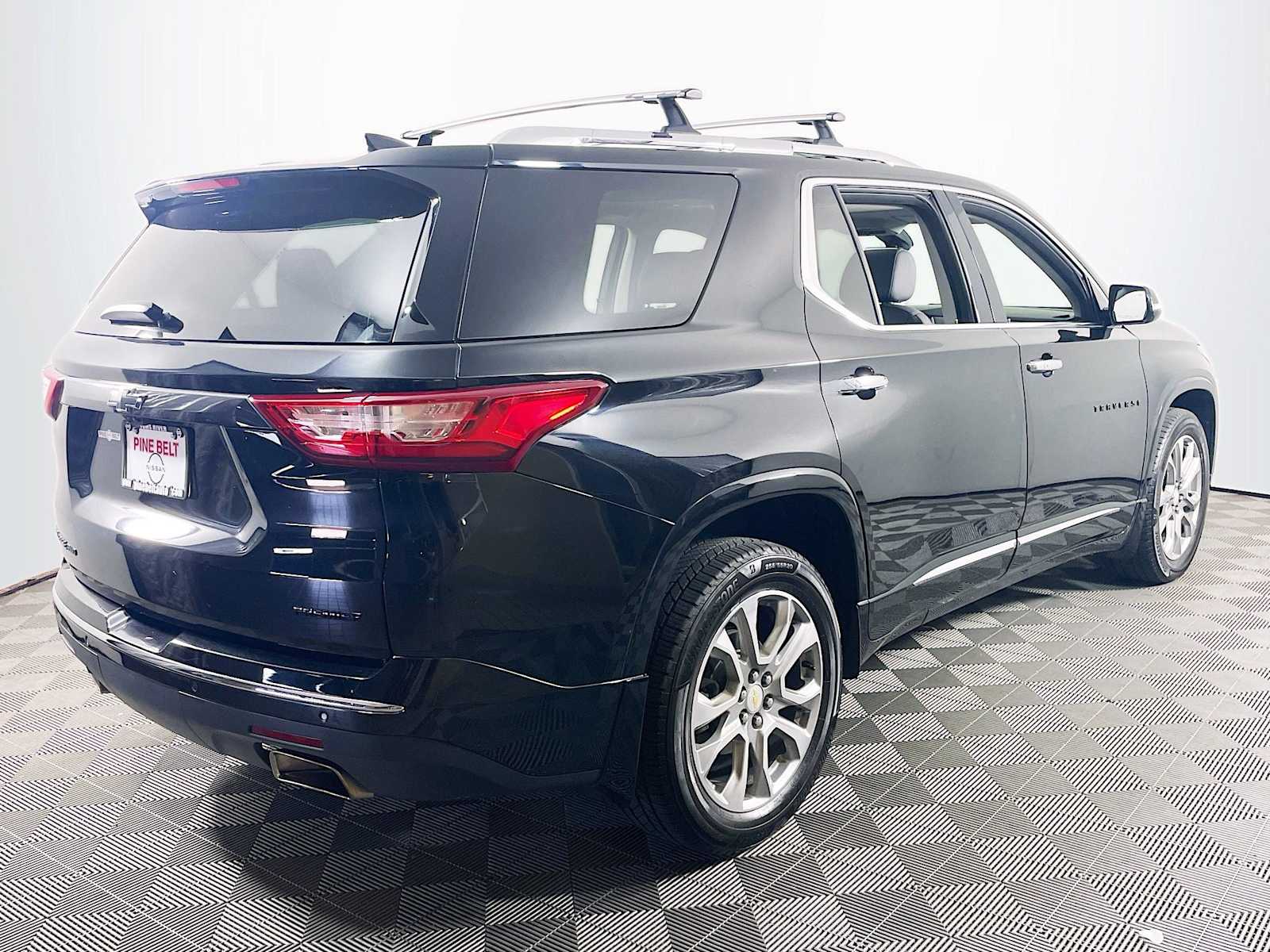2019 Chevrolet Traverse Premier photo 4