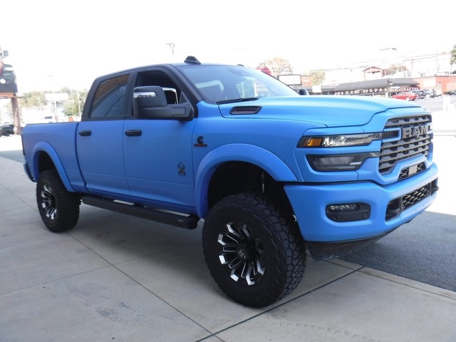 2025 Ram 2500 Big Horn photo 8
