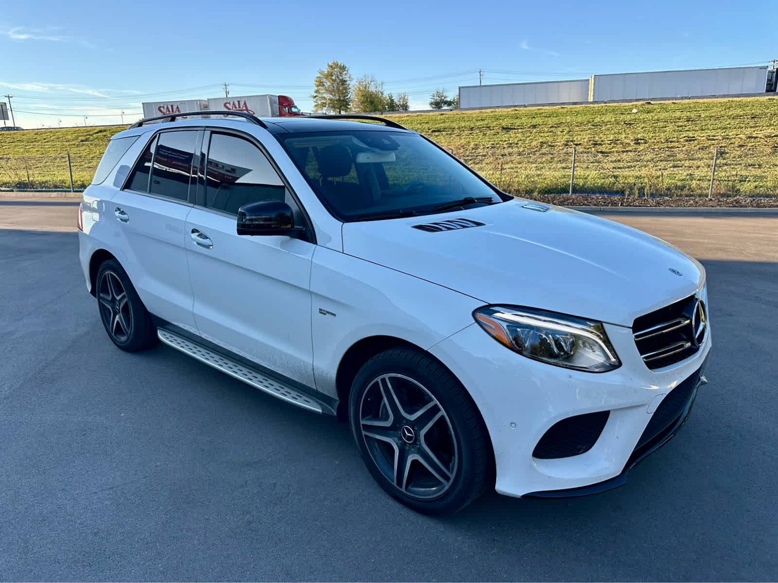 2017 Mercedes Benz GLE AMG 43 4MATIC photo 3