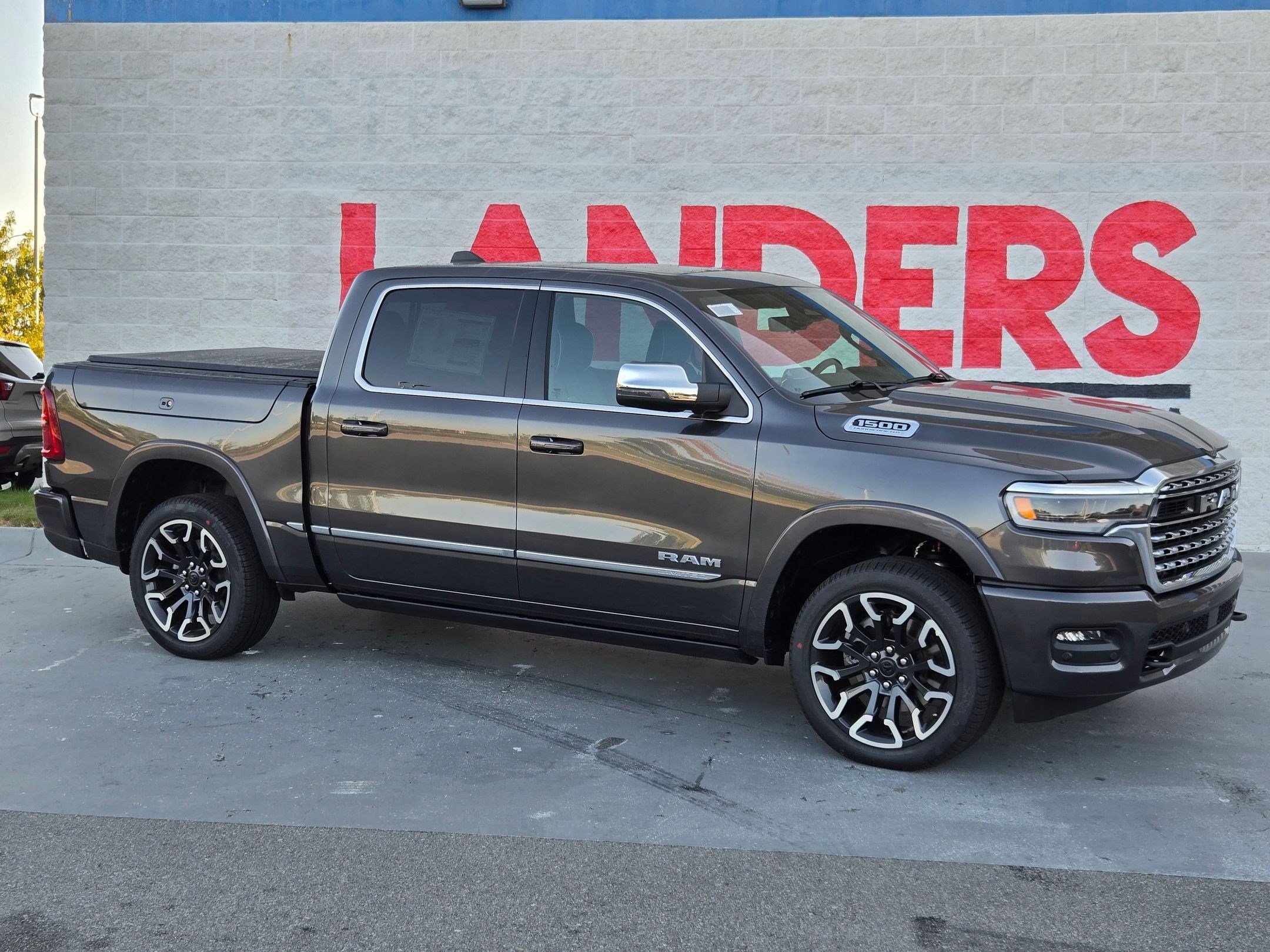 2026 RAM Ram 1500 Pickup Limited's photo