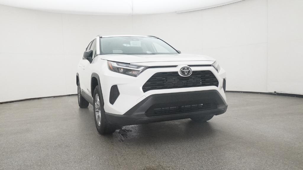 2025 Toyota RAV4 Hybrid LE photo 31