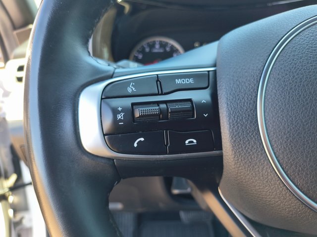 2022 Kia K5 GT-Line photo 9
