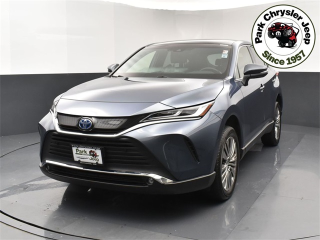 Used 2022 Toyota Venza Limited with VIN JTEAAAAH4NJ110056 for sale in Burnsville, Minnesota