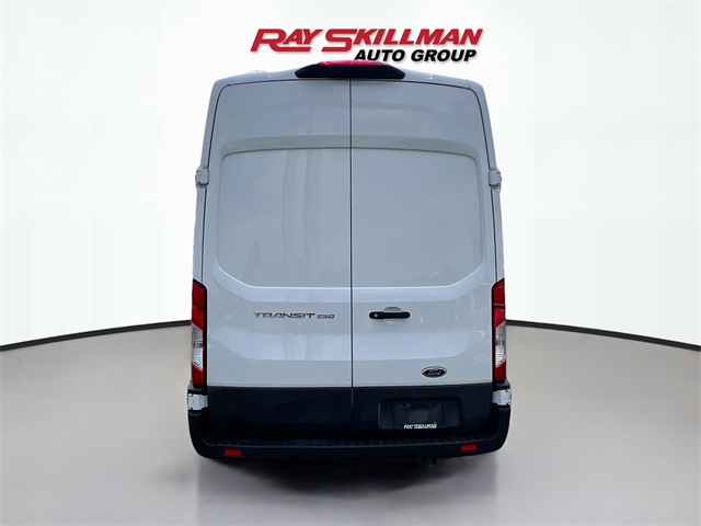 2023 Ford Transit photo 3