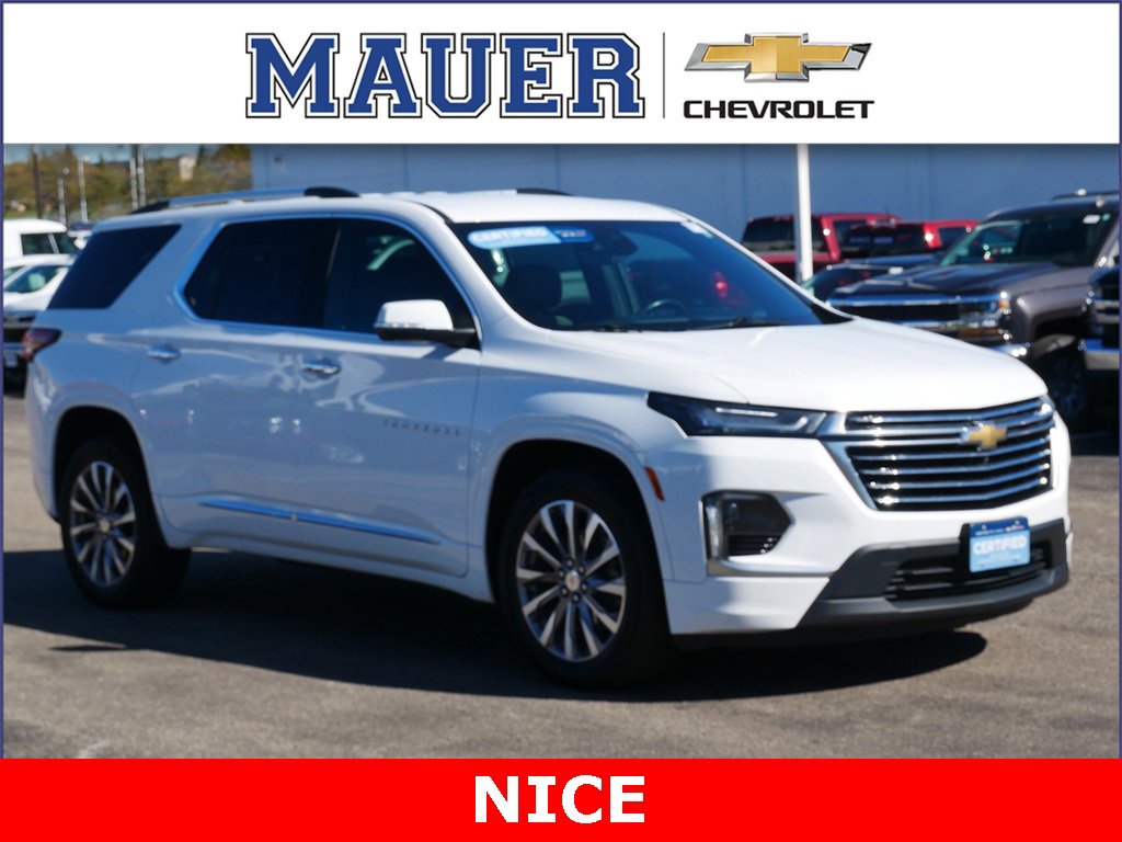 2022 Chevrolet Traverse Premier's photo