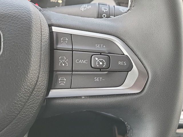 2023 Jeep Compass Limited photo 19
