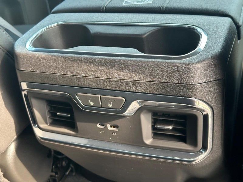 2026 Gmc Sierra 1500 SLT photo 6